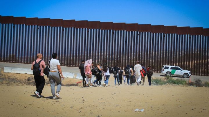 ¿Quién es el gobernador que quiere enviar tanques de guerra a frontera de México?