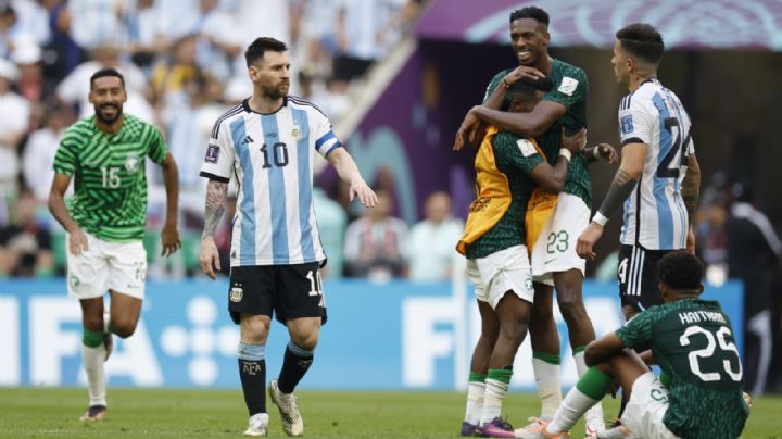 Arabia Saudita derrota a Argentina y da la sorpresa del Mundial terminando con su invicto