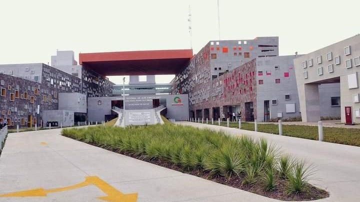 Denuncian que "elitización" del Hospital de Zumpango deja sin atención a pacientes