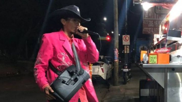 Oficio de pandemia: surgen cantantes de taquería