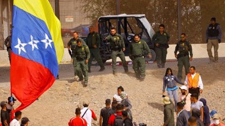 VIDEO: Así es el campamento de venezolanos a orillas del Río Bravo