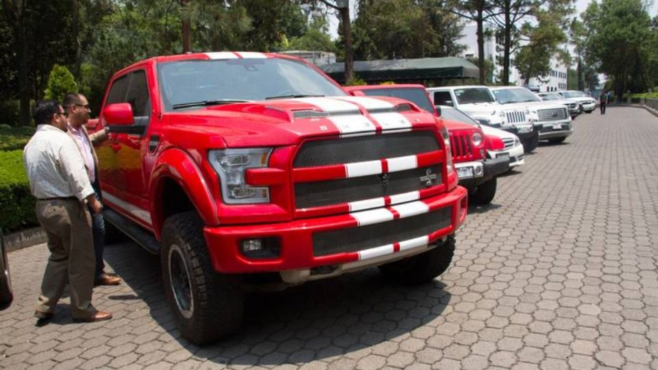 Camioneta pick up Ford tipo Shelby F-150