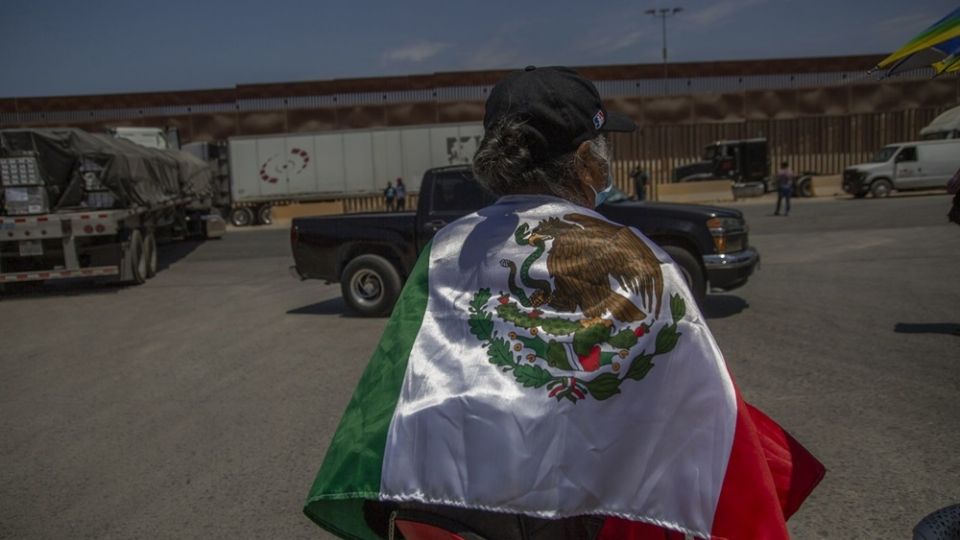 Luego de 21 años con el mismo horario, Ciudad Juárez, Chihuahua, y El Paso, Texas, amanecieron este domingo con una hora de diferencia