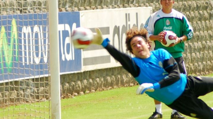 Guillermo Ochoa y su "impresionante" estadística en mundiales