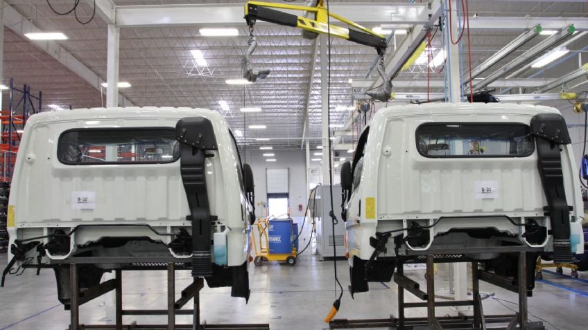 Autopartes que cumplan con T-MEC exentarán arancel de 25%: oficina de Aduanas de EU