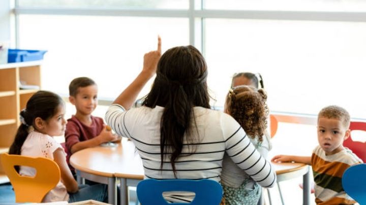 Maestra de preescolar es acusada de golpear a 9 niños en Tamaulipas