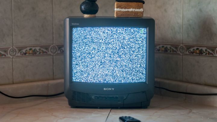 Senado va por aprobación para que concesionarios de radio y tv paguen derechos en abonos