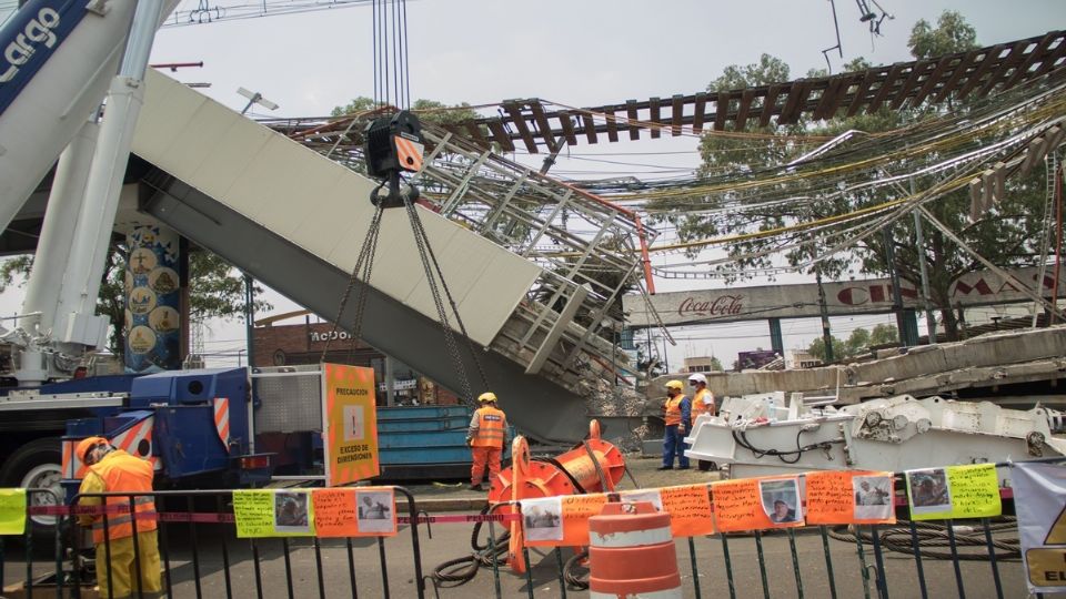 Desplome de Línea 12 del Metro