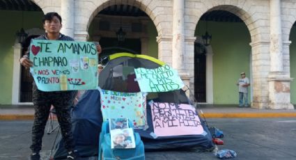 Julissa acampa afuera de Palacio de Gobierno; exige le devuelvan a sus hijos