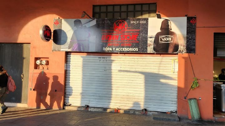 En plenas compras navideñas, clausuran tienda de ropa “pirata” en centro de Pachuca