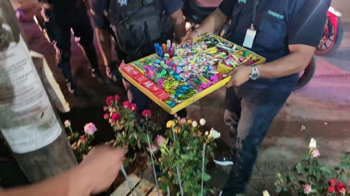 Decomisan pirotecnia que vendían en camioneta de frutas en Veracruz