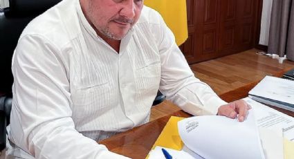 Firma Alfaro incremento salarial por 304 mdp al personal de la UdeG