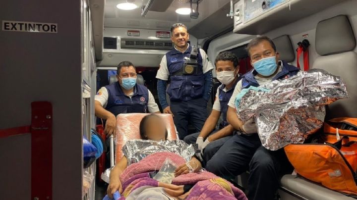 Policías atienden dos partos en León; los dos bebés son hombres