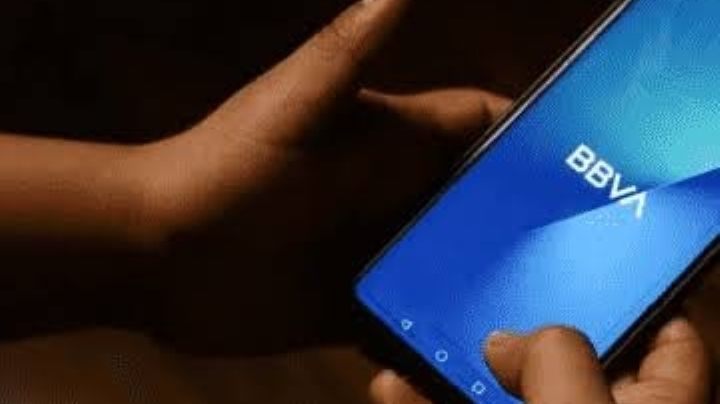BBVA jugará con tu dinero y te lanza este reto