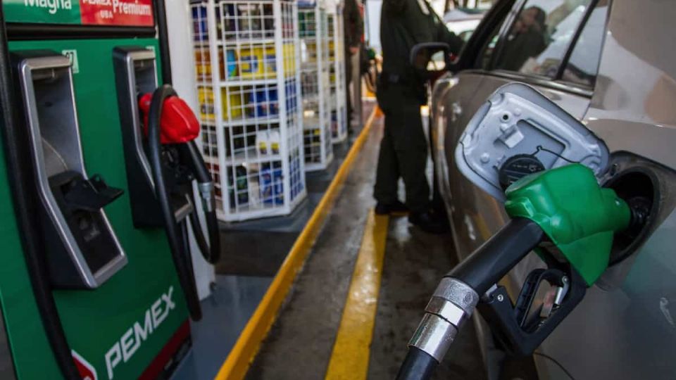 Quitan apoyos fiscales a las gasolina Magna y PREMIUM