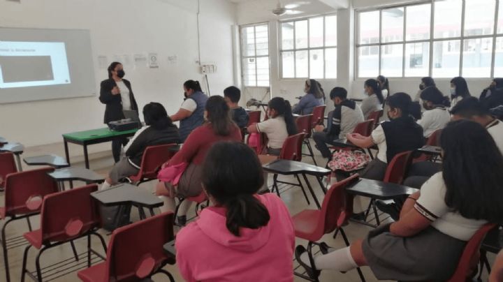 Nueva Beca Universal Rita Cetina Gutiérrez: Monto, registro y requisitos