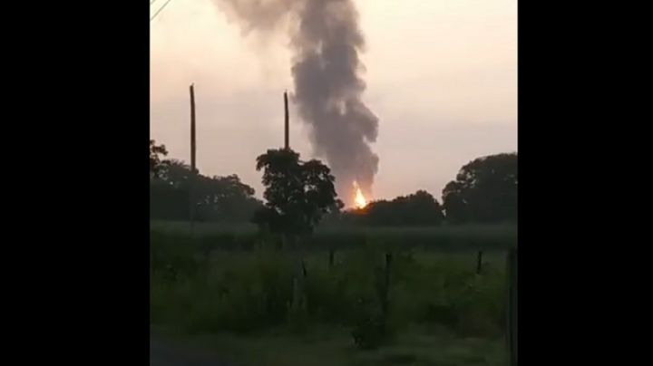 Muere uno de los dos lesionados en explosión de ducto en Chacaltianguis