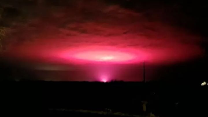 ¿Por qué el cielo de Australia se iluminó de rosado?
