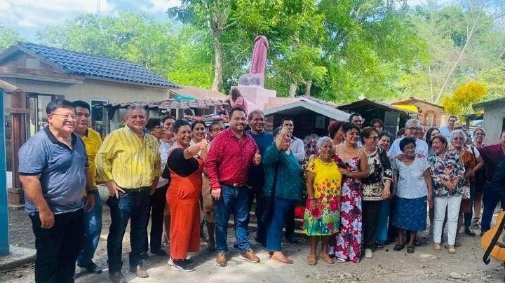 Con pene gigante en su tumba homenajean a mujer en Veracruz