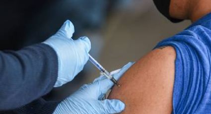 Por fin recibirán vacuna anticovid adolescentes de 17 municipios