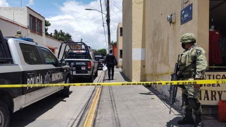 Rescatan a 229 personas de anexo en Tlaquepaque; 26 eran menores