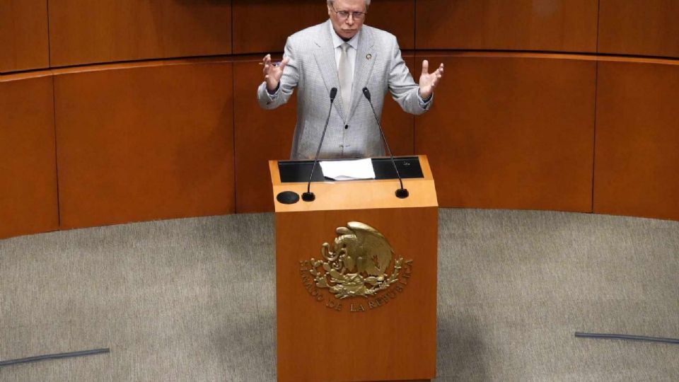 Jaime Bonilla recupera su escaño en el Senado de la República