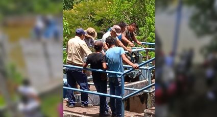 Firman acuerdo en Tatahuicapan y abren presa Yuribia