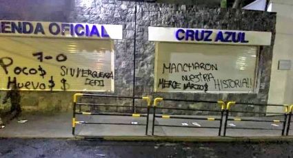 Grafitean instalaciones de Cruz Azul tras goleada del América: "Mancharon nuestra historia"