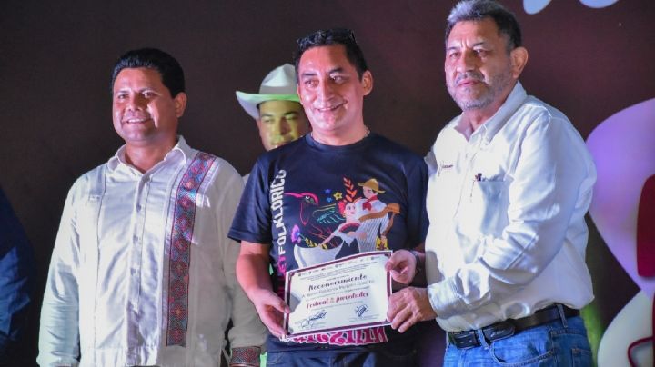 Jóvenes y emprendedores presentan programa cultural en Coatzacoalcos