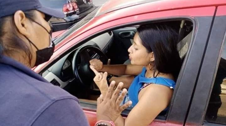 VIDEO: Abigail es detenida por policías; fue hallada muerta en su celda en Oaxaca