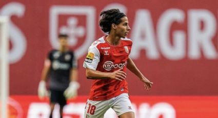 VIDEO:  el primer golazo de Diego Lainez con el Braga