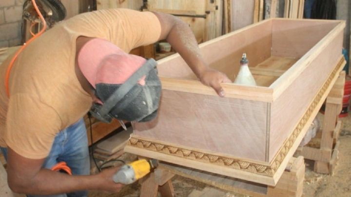Con vacunación vs covid bajó venta de ataúdes: productor
