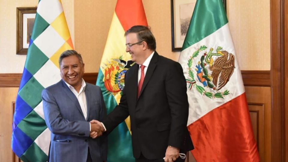 El canciller Marcelo Ebrard calificó como muy positivo el reencuentro con Rogelio Mayta Mayta, canciller de Bolivia.