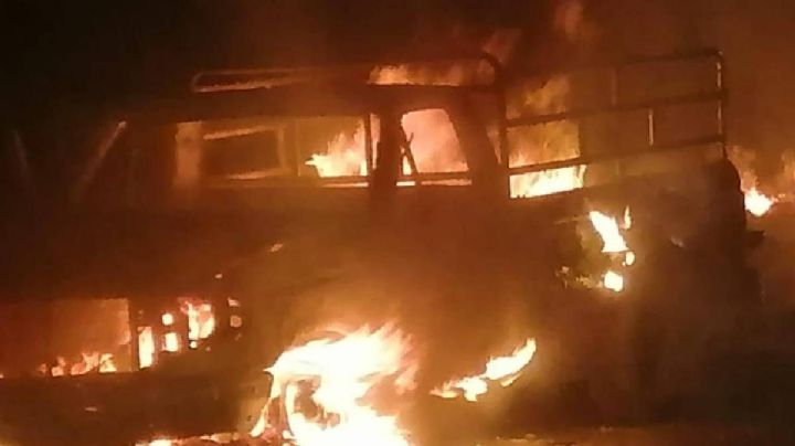 Explotan camionetas huachicoleras en Tula; transportaban cerca de 10,000 litros de combustible