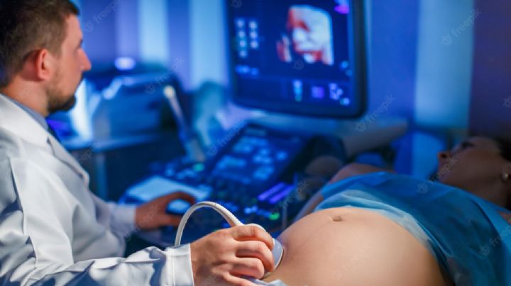 Las obligan a escuchar el latido del feto antes de realizar el procedimiento de aborto