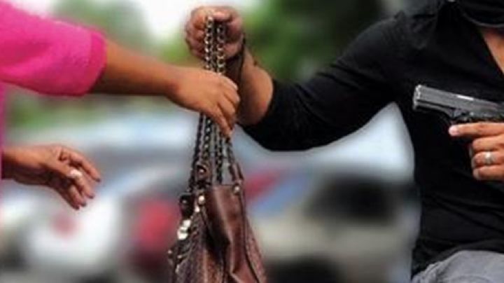 Asaltan a estudiante de la UAEH a mano armada en Tizayuca