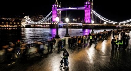 Acampan en Londres para despedir a la reina Isabel II