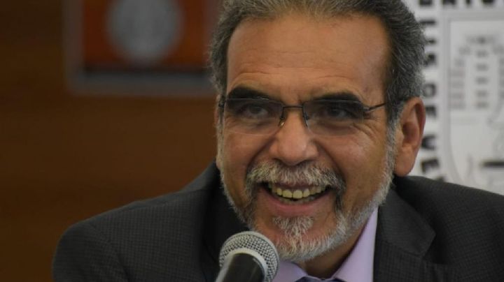 Los momentos que marcaron el primer año de Martín Aguilar como rector UV