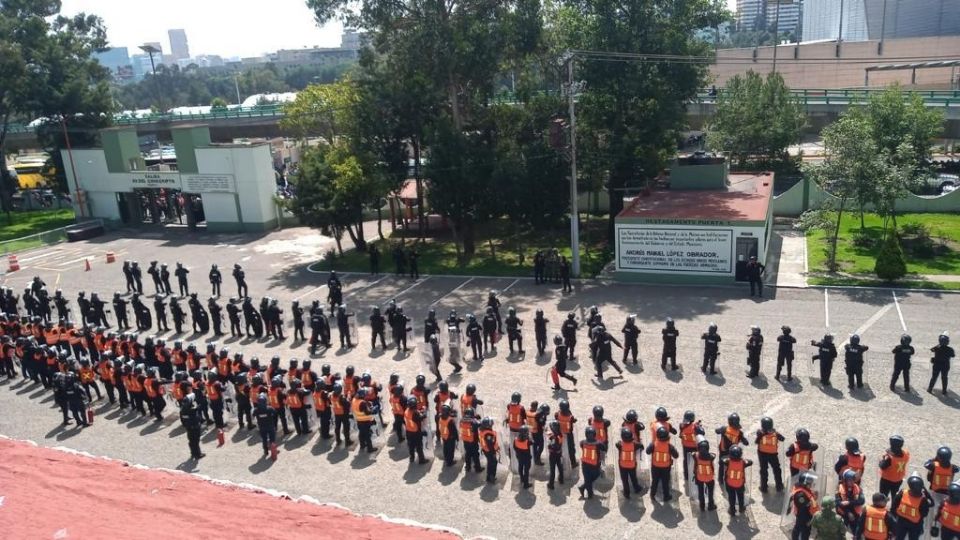 En la primera línea de defensa estaban, de manera inédita, policías de la Secretaría de Seguridad Ciudadana (SSC) de Ciudad de México.