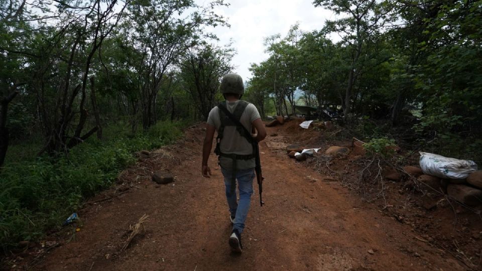Autoridades federales, tienen en la lupa a líderes transportistas y al jefe de plaza de esa organización criminal, que operan de la mano en el municipio de Zitácuaro y sus alrededores, ubicados en otro punto de la entidad.