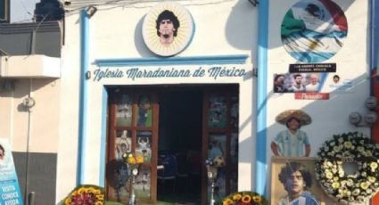 ¡D10S mío!: Jaziel y Héctor se casan en iglesia de Maradona en Puebla