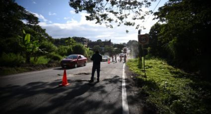 "Puente del diablo" con riesgo de colapso; piden construir vía alterna