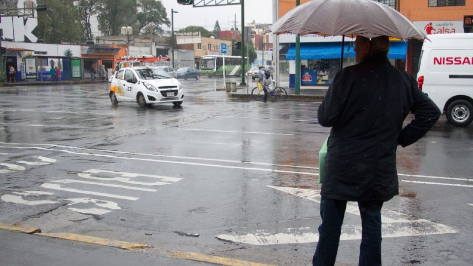 Se esperan lluvias la mitad del mes de octubre; frentes fríos  y temperaturas bajas en la capital del país.