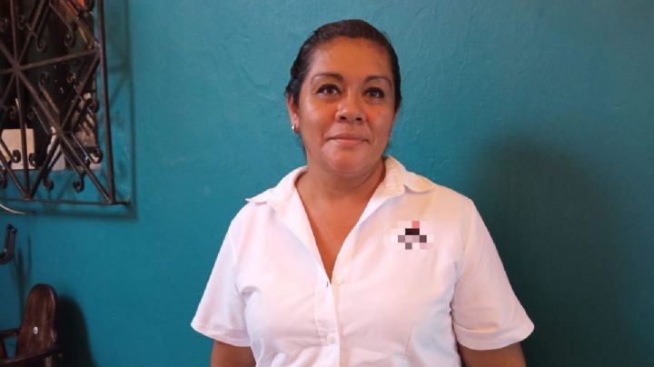 “Me canso pero las deudas son más fuertes”: María, mesera en Veracruz