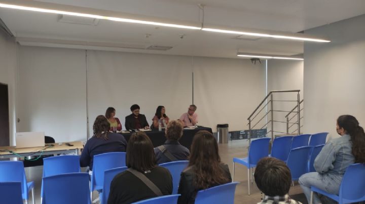 Presentan "El Caparazón de las Tortugas", a 8 años del caso Ayotzinapa