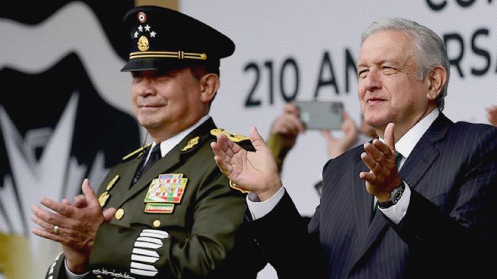 ¿Su Santidad, el Dalai Lama, en desfile militar?