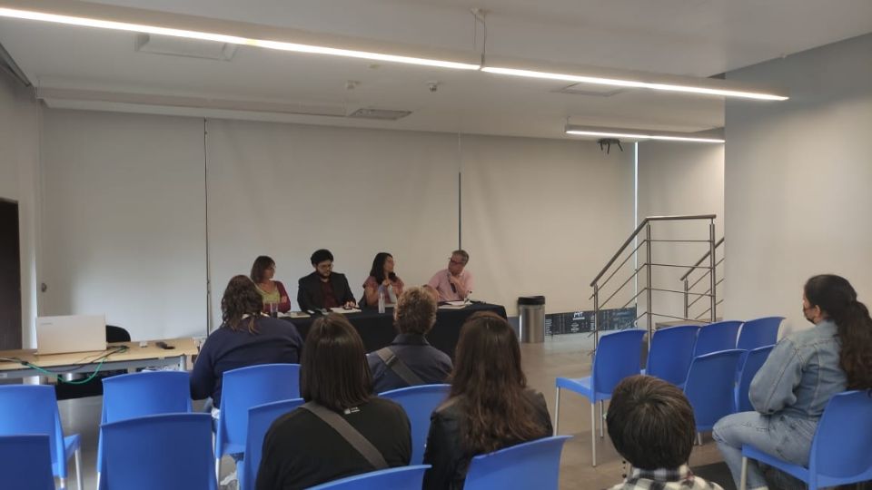 El Museo Memoria y Tolerancia presentó el libro “El Caparazón de las Tortugas” de Helena Varela.