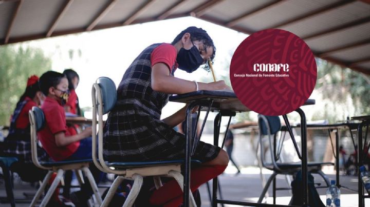 Irene, maestra Conafe que da clases en Veracruz por 135 pesos