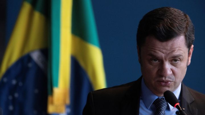 Corte Suprema de Brasil ordena prisión a exministro de Bolsonaro