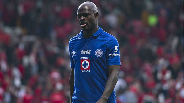 ¿Qué fue de Achille Emana, el exfutbolista de Cruz Azul que dejó el futbol para ser modelo?